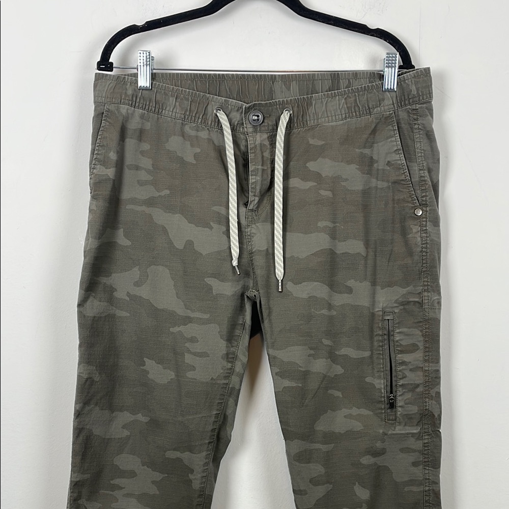 Vuori Ripstop Duraterra Slim Fit Hiking Women's XL Camo 5 Pocket Cargo Pants - Picture 3 of 10